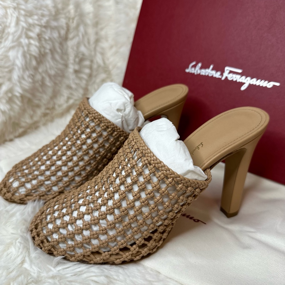 Brand New Salvatore Ferragamo Sandals Size 8.5